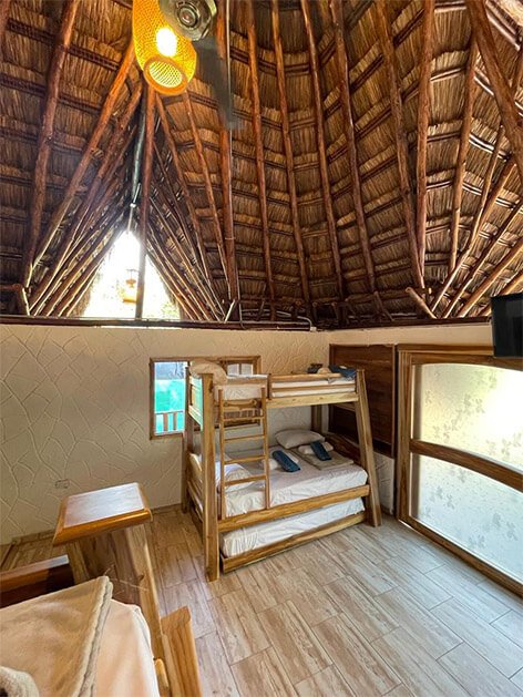 Hotel Madre Sierra Cabana Luck Cabin Wood Details